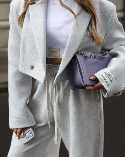 Women's oversized sporty blazer and comfortable jogger pants Chic and Style