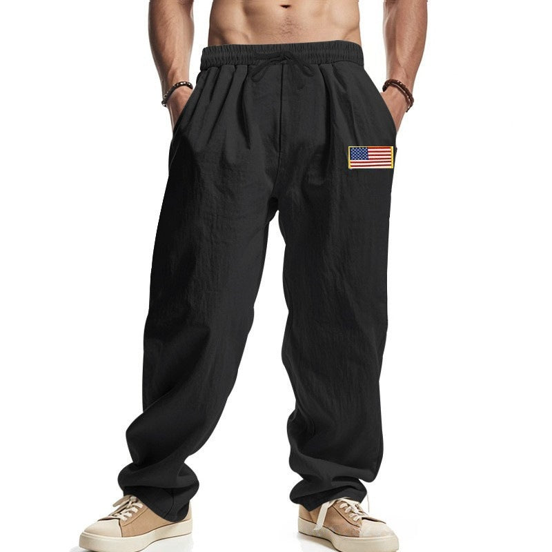 Casual men's pants with adjustable waistband and American patch Chic und Stil
