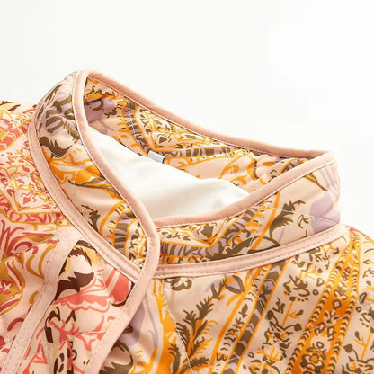 Veste élégante pour femmes rembourrée avec motif floral et poches extérieures pratiques Chic und Stil