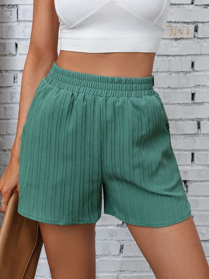 Shorts de loisirs pour femmes avec texture structurée et taille élastique Chic und Stil