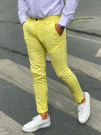 Comfortable summer chino pants for men with side pockets and elastic waistband Chic and Style