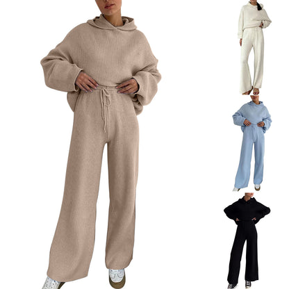 Casual knitted set for women with oversized hoodie and wide pants Chic and Style