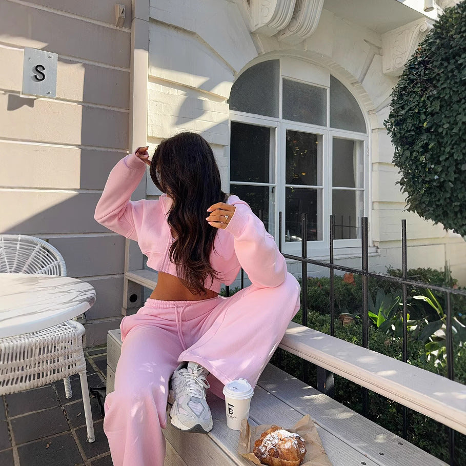 Casual women's hoodie set with short jacket and wide jogger pants Chic and Style