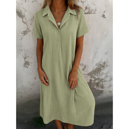 Robe chemise décontractée pour femmes à manches courtes et détails de boutons Chic und Stil