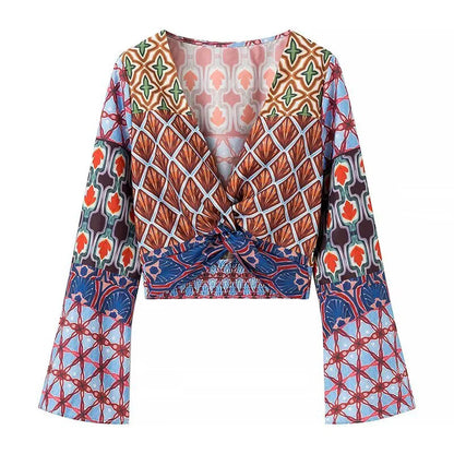 Wide pants for women with colorful pattern and elastic waist Chic and Style