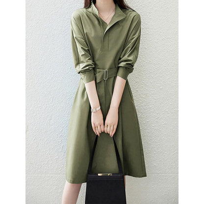 Robe utilitaire ajustée pour femmes Chic und Stil