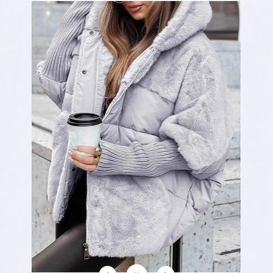 Functional jacket for women with attractive fur elements and hood Chic and Style
