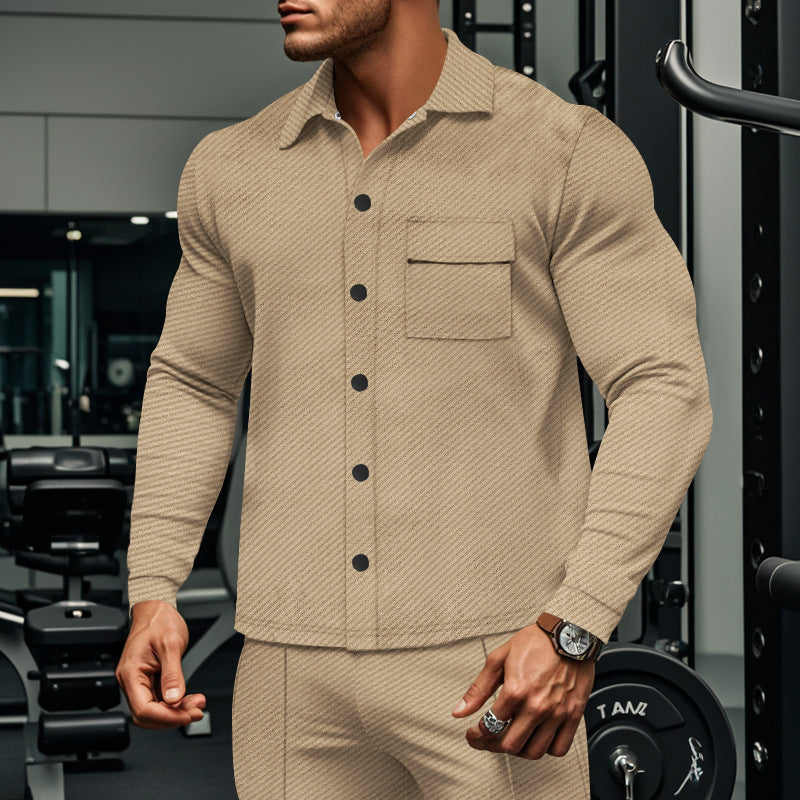 Chemise à manches longues structurée pour hommes avec poche poitrine pratique Chic und Stil