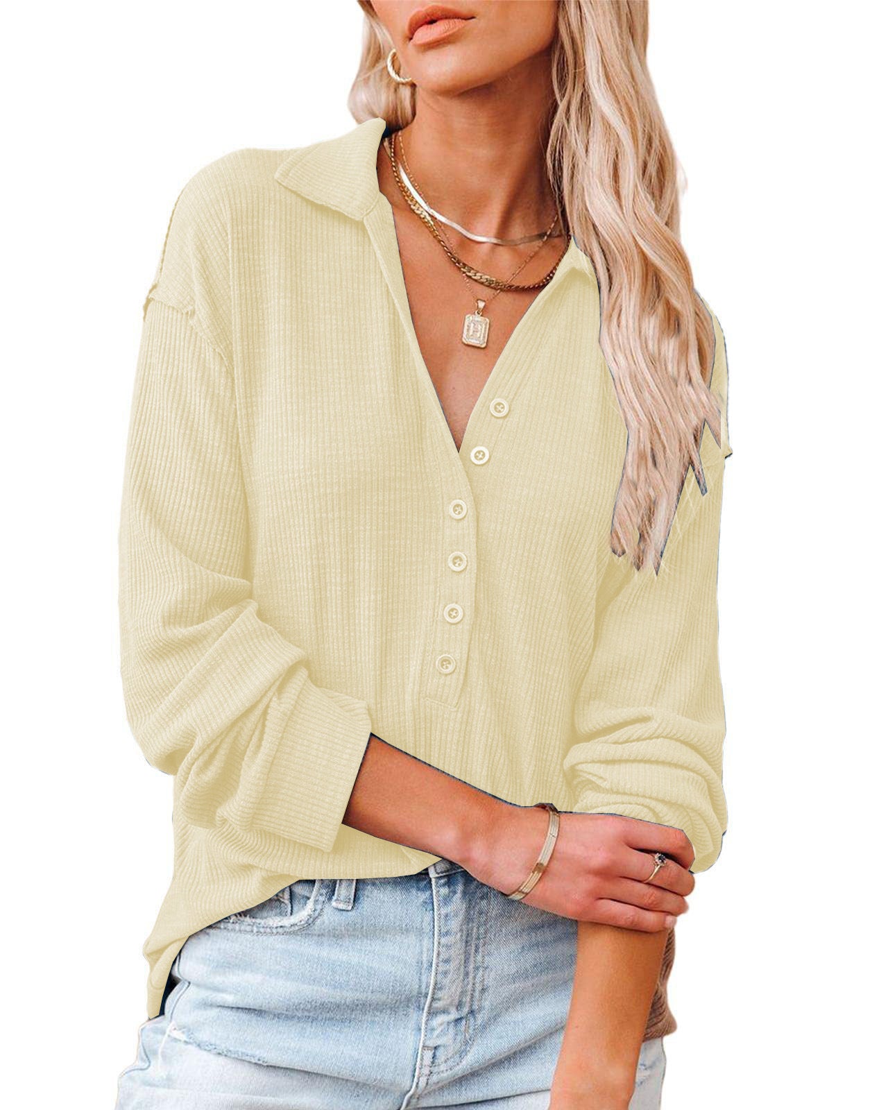 Chemise décontractée à manches longues pour femmes avec patte de boutonnage et motif texturé Chic und Stil