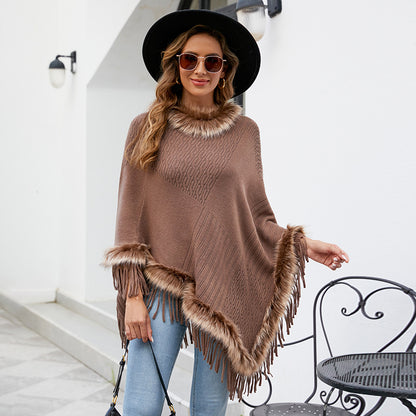 Dames élégant poncho avec col en fausse fourrure luxueuse et franges décadentes Chic und Stil