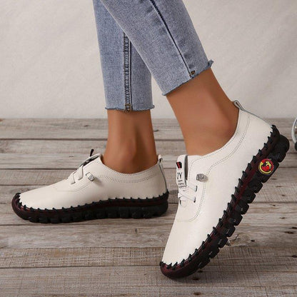 Chaussures de loisirs confortables pour femmes avec semelle antidérapante et matériau supérieur respirant Chic und Stil
