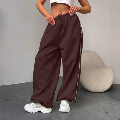 Loose athletic pants for women with elastic waistband Chic and Style