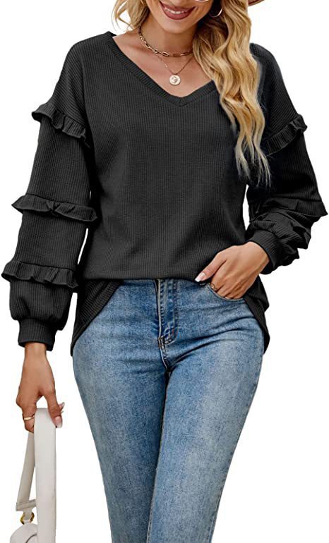 Sweatshirt femme à détails en volants Chic und Stil