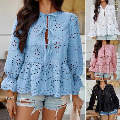 Blouse en dentelle pour dames avec des détails de volants et un laçage Chic und Stil
