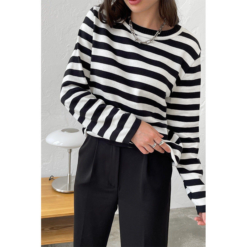 Pull over en tricot décontracté pour femmes avec motif rayé et coupe ample Chic und Stil