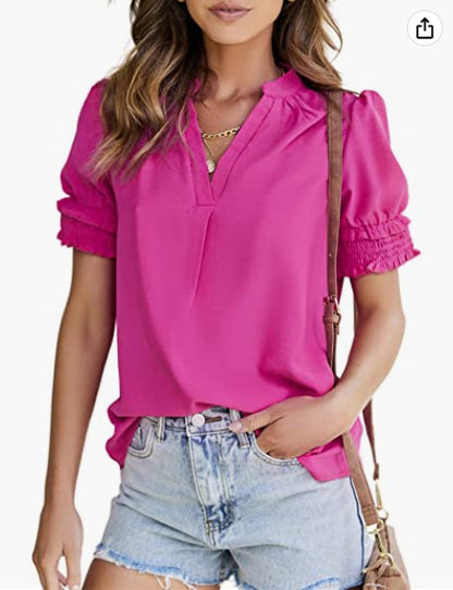 Blouse à manches courtes pour femmes avec des manches froncées et un col montant Chic und Stil