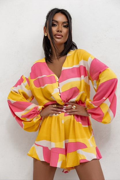 Robe mini décontractée pour femmes avec des manches volumineuses et un design floral Chic und Stil
