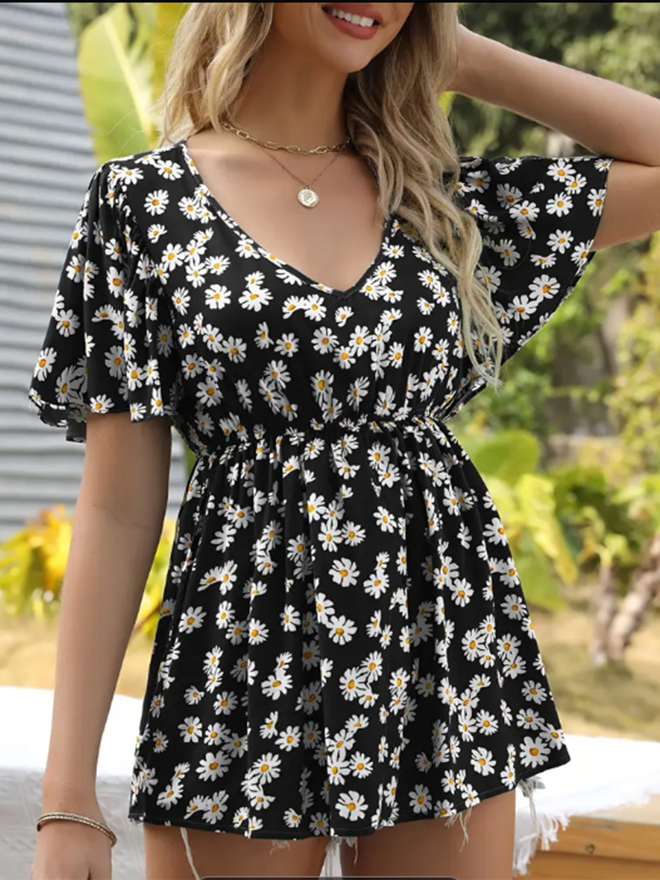 Robe d'été pour femmes avec coupe ample et détails de volants élégants Chic und Stil