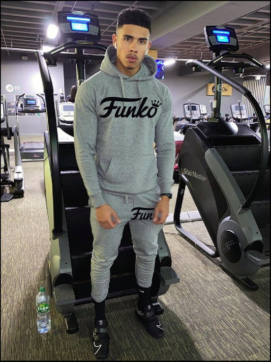 Femmes ensemble pull à capuche douillet et pantalon de jogging Chic und Stil