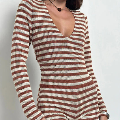 Dames combinaison tricot décontractée avec décolleté en V et manches longues Chic und Stil