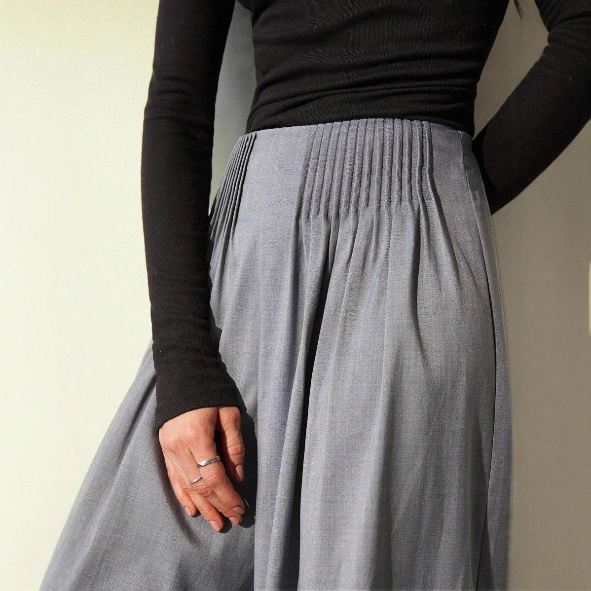 Ladies Elegant Wide Fabric Pants with High Waist and Harmonious Draping Chic and Style