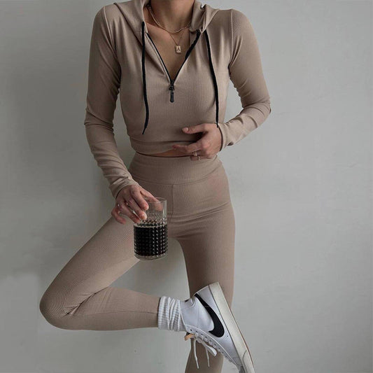 Body de sport féminin à manches longues avec fermeture éclair Chic und Stil