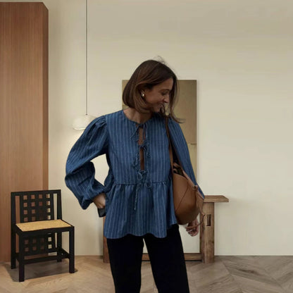 Dames chemise décontractée avec des manches volumineuses et des coutures de forme Chic und Stil