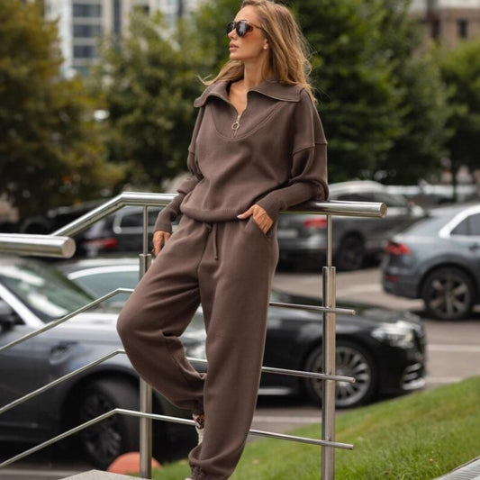 Ladies sporty jumpsuit Chic and Style