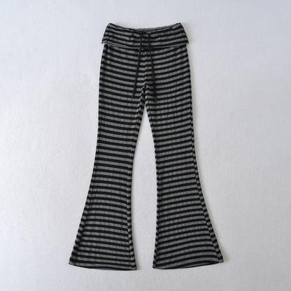 High-waisted flared pants for women with striped design Chic und Stil