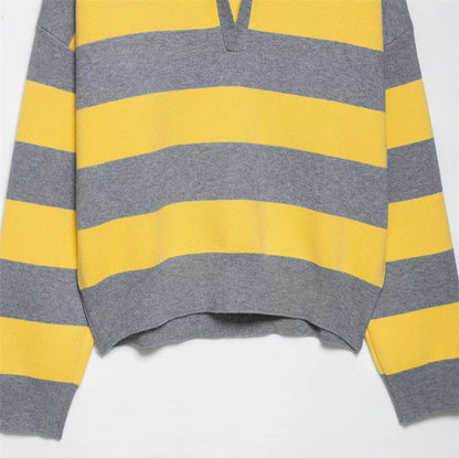 Dames pull mode avec col polo et design rayé Chic und Stil