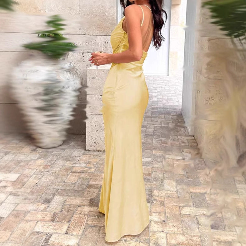Robe maxi en satin élégante pour femmes avec bretelle asymétrique et détails de volants raffinés Chic und Stil
