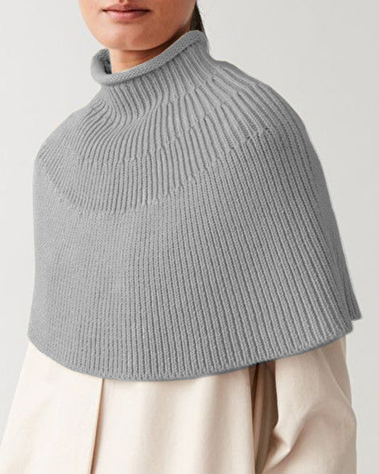 Cape en tricot pour dames avec col montant et fine structure en rib Chic und Stil
