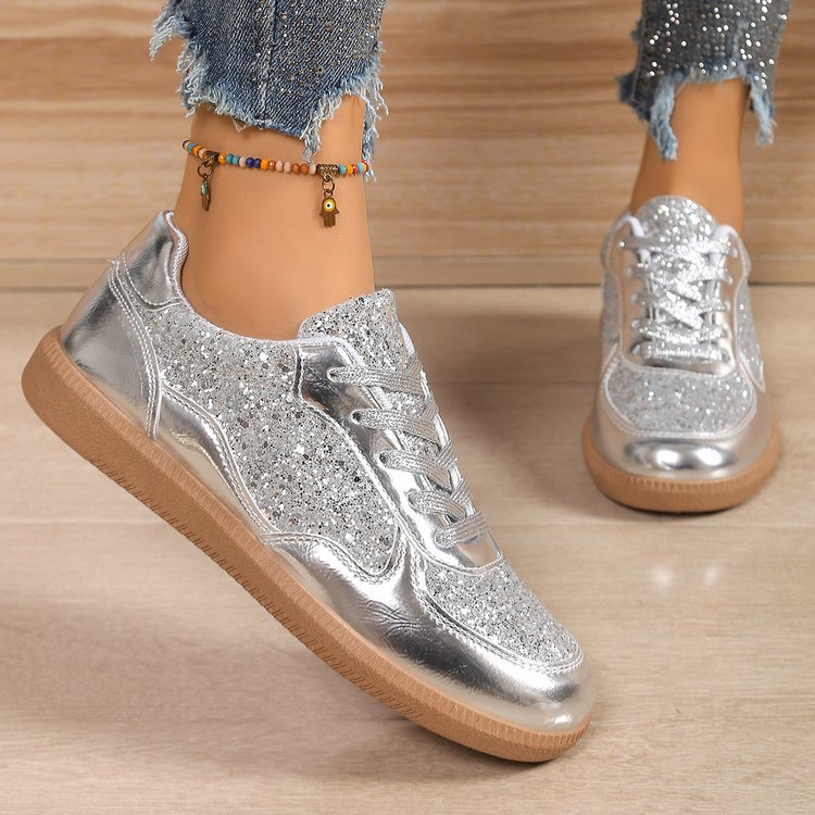 Baskets scintillantes pour dames avec une tige à la mode et une semelle confortable Chic und Stil