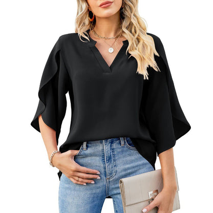 Blouse confortable pour femmes avec des manches larges et un décolleté en V Chic und Stil