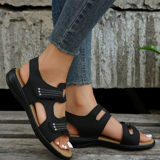 Sandales confort pour femmes avec des brides réglables et semelle anatomique Chic und Stil