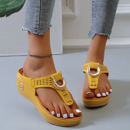 Sandales antidérapantes à plateforme décorative pour femmes Chic und Stil