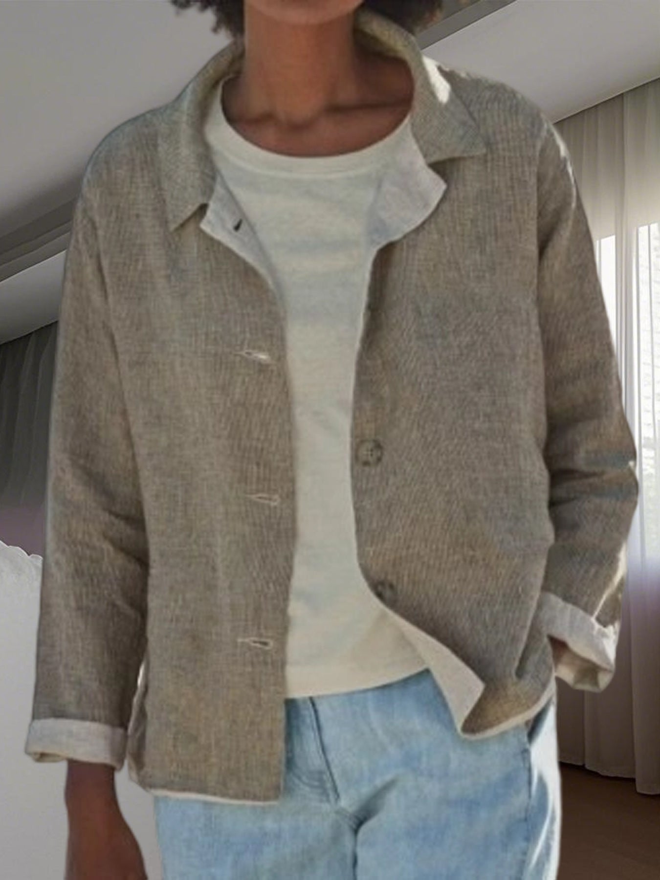 Ladies lightweight and casual cotton jacket with buttoned details Chic and Style