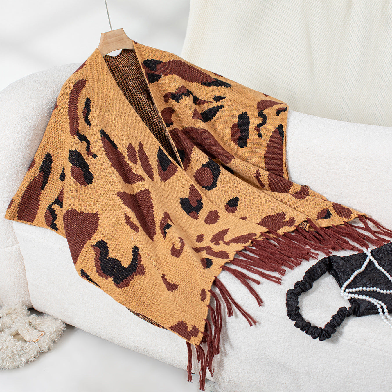 Women's soft scarf with fringe design Chic and Style