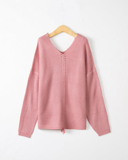 Pull femme en tricot épais avec un décolleté en V attrayant et des détails pratiques en cordon Chic und Stil