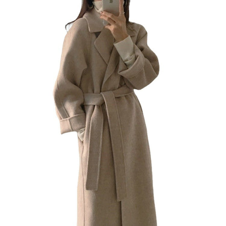 Elegant and casual trench coat for women with large lapels Chic and Style