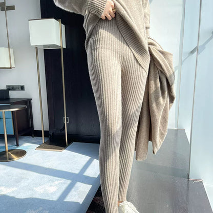Ribbed leggings for women with high waist and fine texture Chic and Style