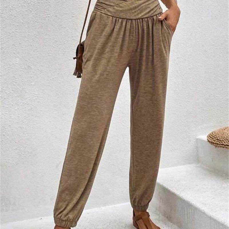Ladies Comfortable Harem Pants with Elastic Waistband and Side Pockets Chic and Style