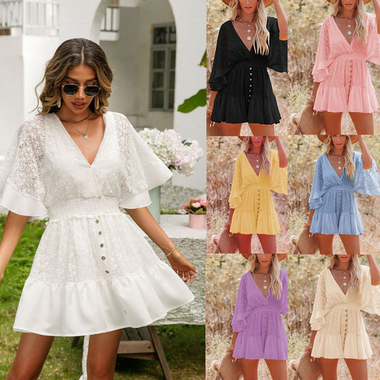 Robe portefeuille à manches évasées en dentelle Chic und Stil