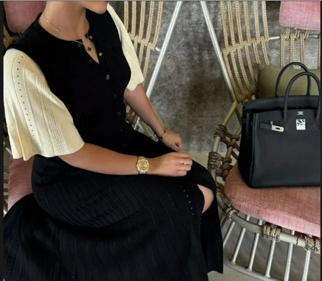 Robe maxi élégamment coupée pour femmes avec de délicates plis et patte de boutonnage Chic und Stil