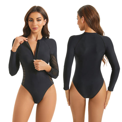 Maillot de bain une pièce de sport pour femmes avec fermeture éclair haute et détails en filet Chic und Stil