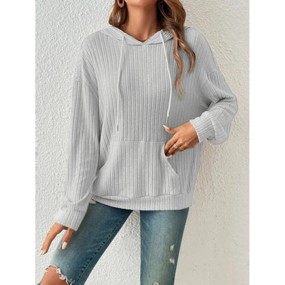 Pull à capuche décontracté pour femmes avec design côtelé Chic und Stil
