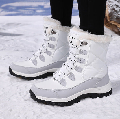 Bottes d'hiver pour femmes avec doublure isolante et semelle antidérapante Chic und Stil