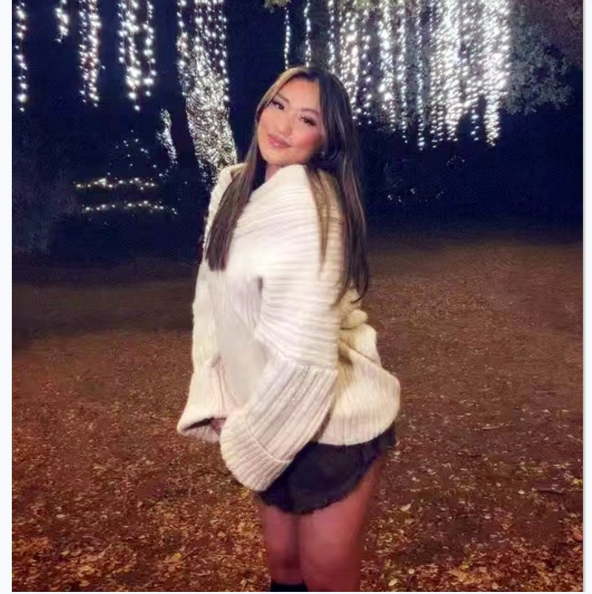 Pull en tricot douillet pour femmes avec un décolleté tendance à épaules dénudées Chic und Stil