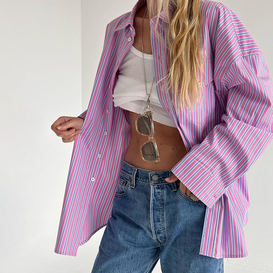 Chemisier oversize pour femmes avec de fines rayures Chic und Stil