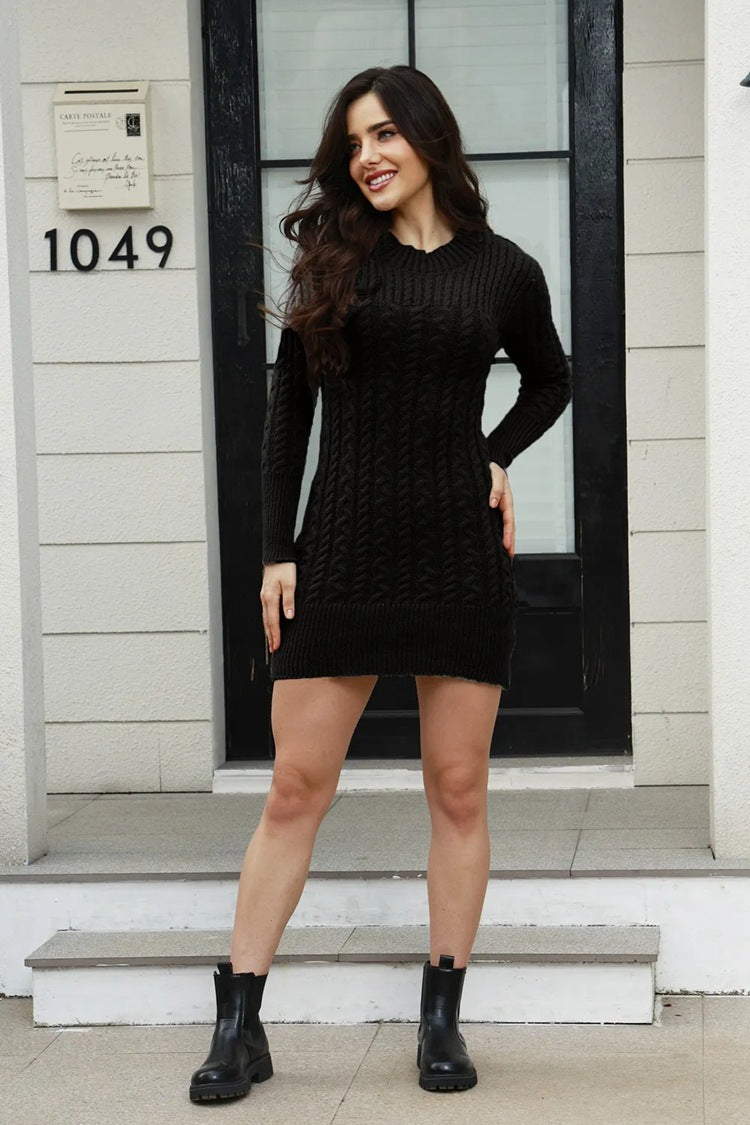 Robe en tricot pour femmes avec un motif de tresses artistique et une coupe ajustée Chic und Stil